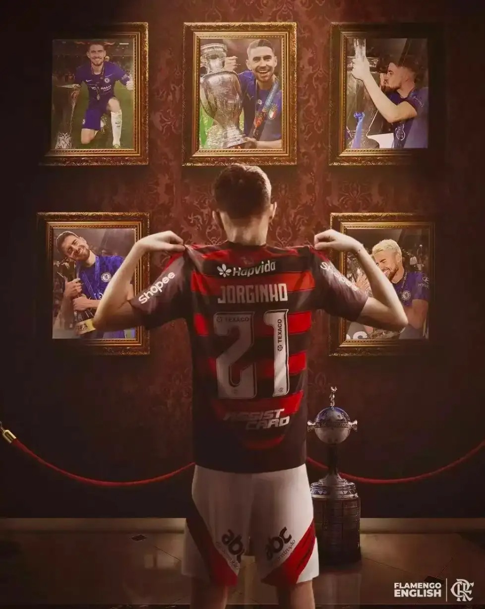 历史第一人！三大冠军全拿下！